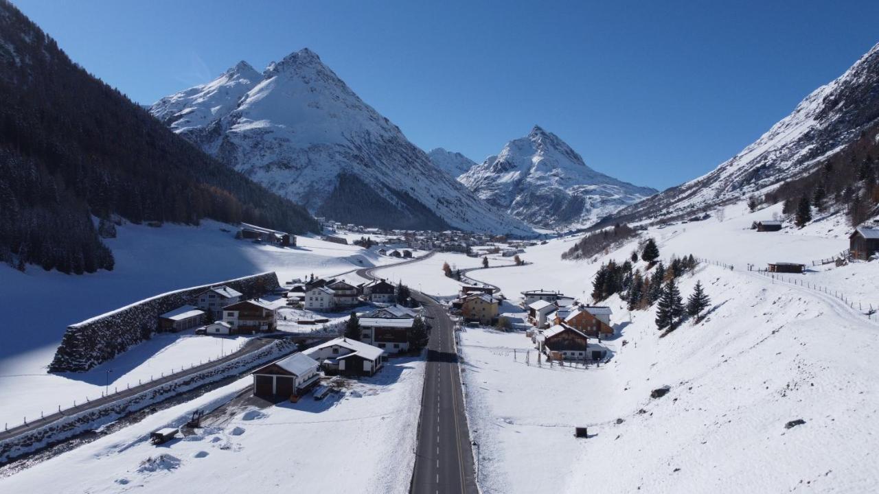 Sonnenkogel Appartement Galtür Exteriör bild